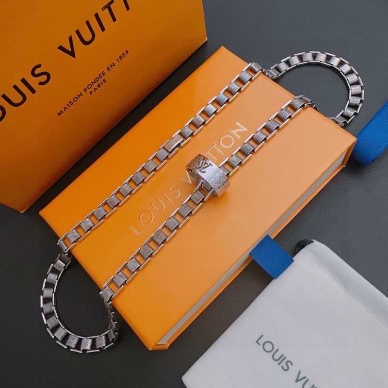 Louis Vuitton Necklaces